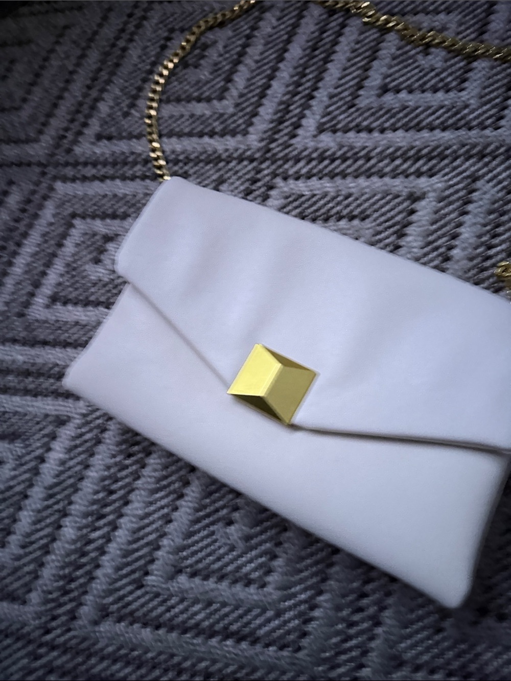 Designer like Envelope Chain Crossbody Bag-brand new condition